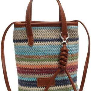 Straw Crossbody Purse Women Summer Bag Magnetic Closure Lightweight